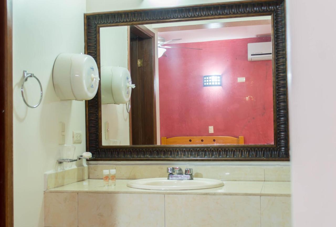 Hotel Del Centro Ciudad Obregón エクステリア 写真