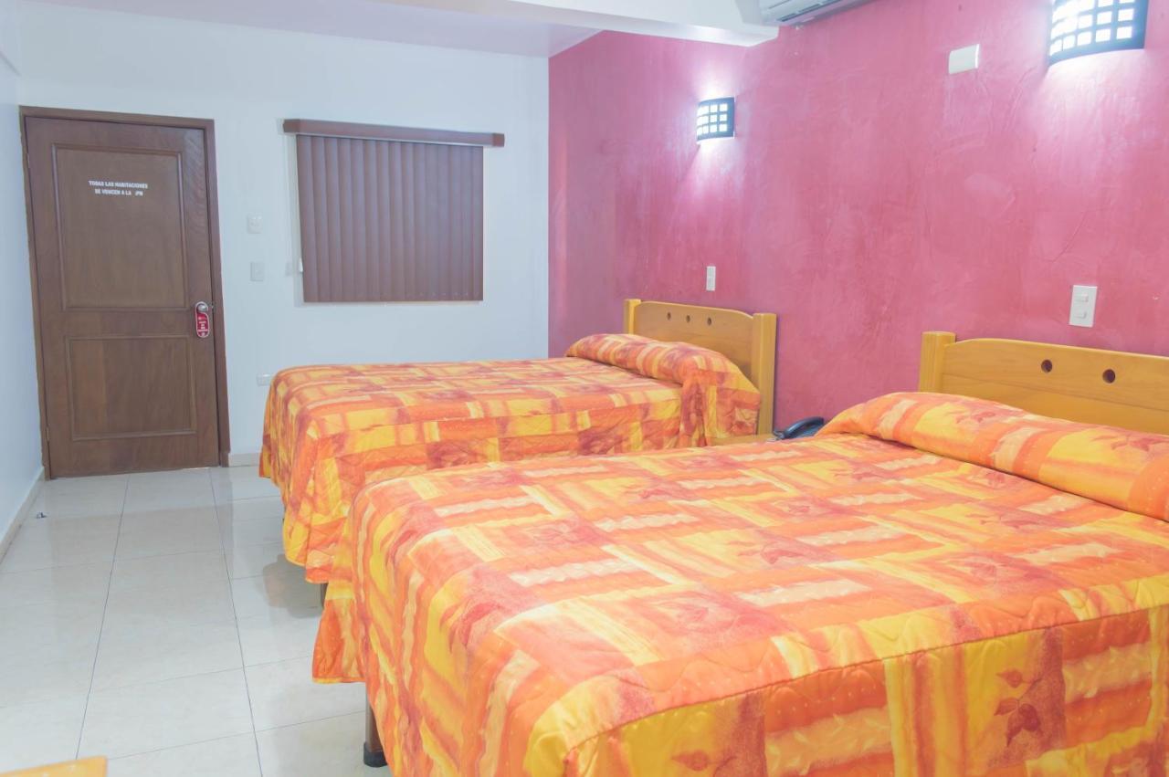 Hotel Del Centro Ciudad Obregón エクステリア 写真
